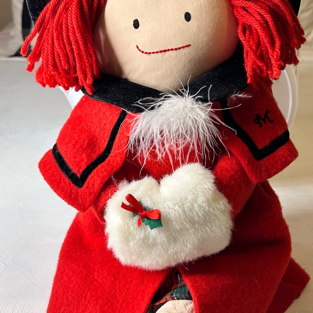 Vintage 1997 Christmas Madeline Doll Excellent Collectible ❣️ - Picture 6 of 10